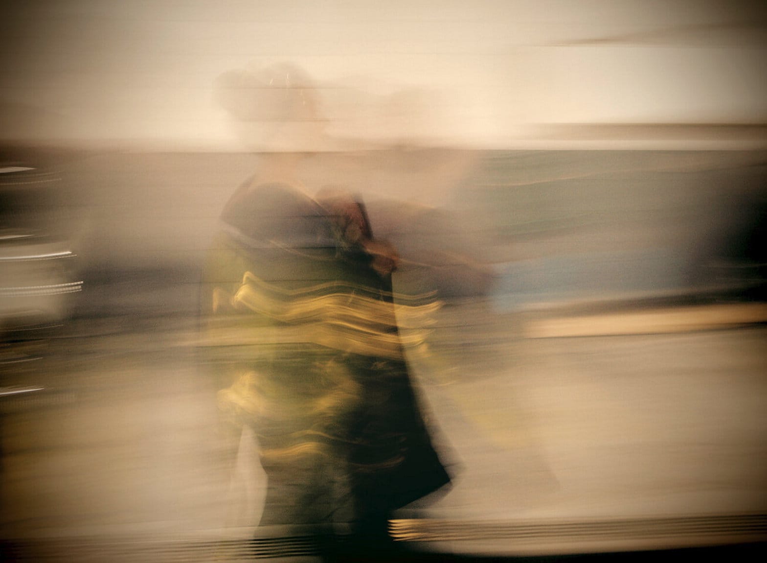 Abstract Blur Photography &quot;Gion Geisha&quot; (2006) by Florian Innerkofler