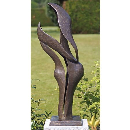Abstrakte Gartenskulptur "Lovers", patinierte Bronze