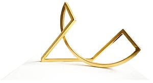 Abstract sculpture "Loop 33 - Gold Edition" (2015) by Sonja Edle von Hoeßle