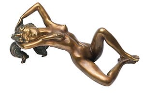 Weibliche Aktskulptur "Von traumhaftem Glück getragen" von Erwin A. Schinzel