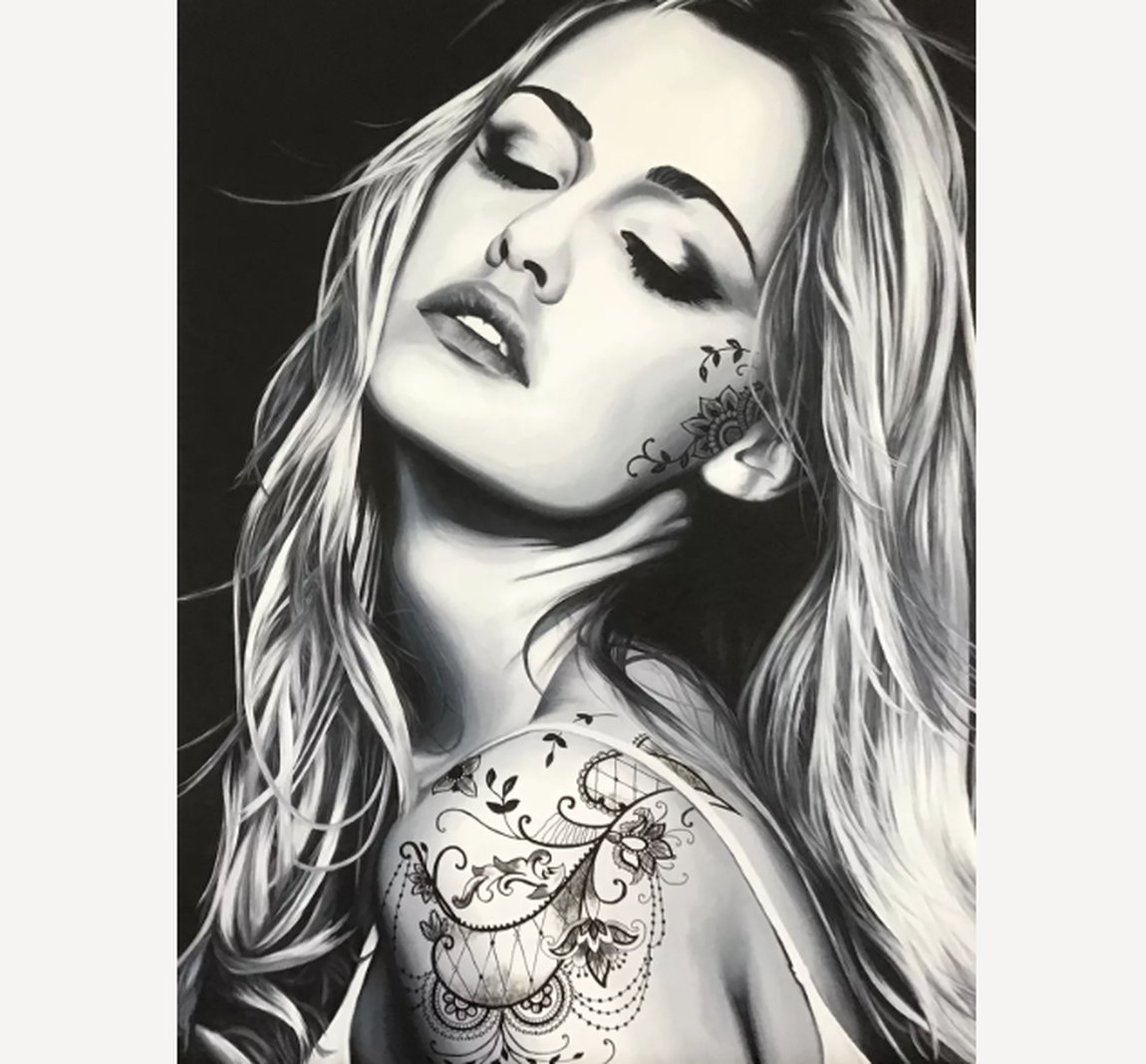 Acrylgemälde "Tattoo Woman Portrait" (2020) von Glenys Flint