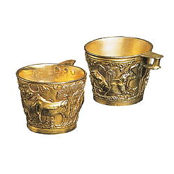 Minoische Goldbecher aus Metallguss, vergoldet