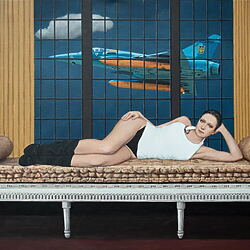 Acrylgemälde "Dove of Peace or Ghost of Kyiv” (2025) von Nataliya Bagatskaya (Ukraine)